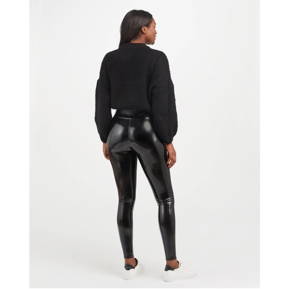 Spanx Faux Patent Leather Leggings Classic Black Women's size medium - Picture 3 of 10